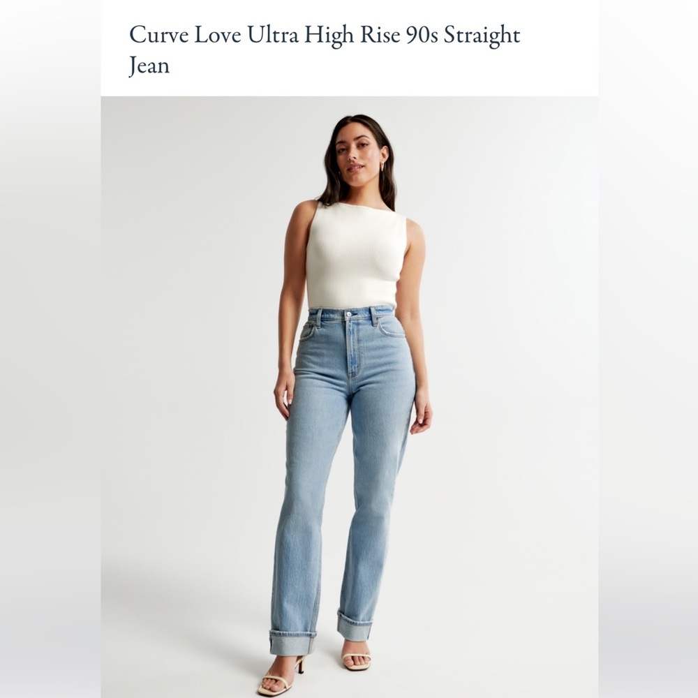 Abercrombie & Fitch Ultra High Rise 90s Straight Jean